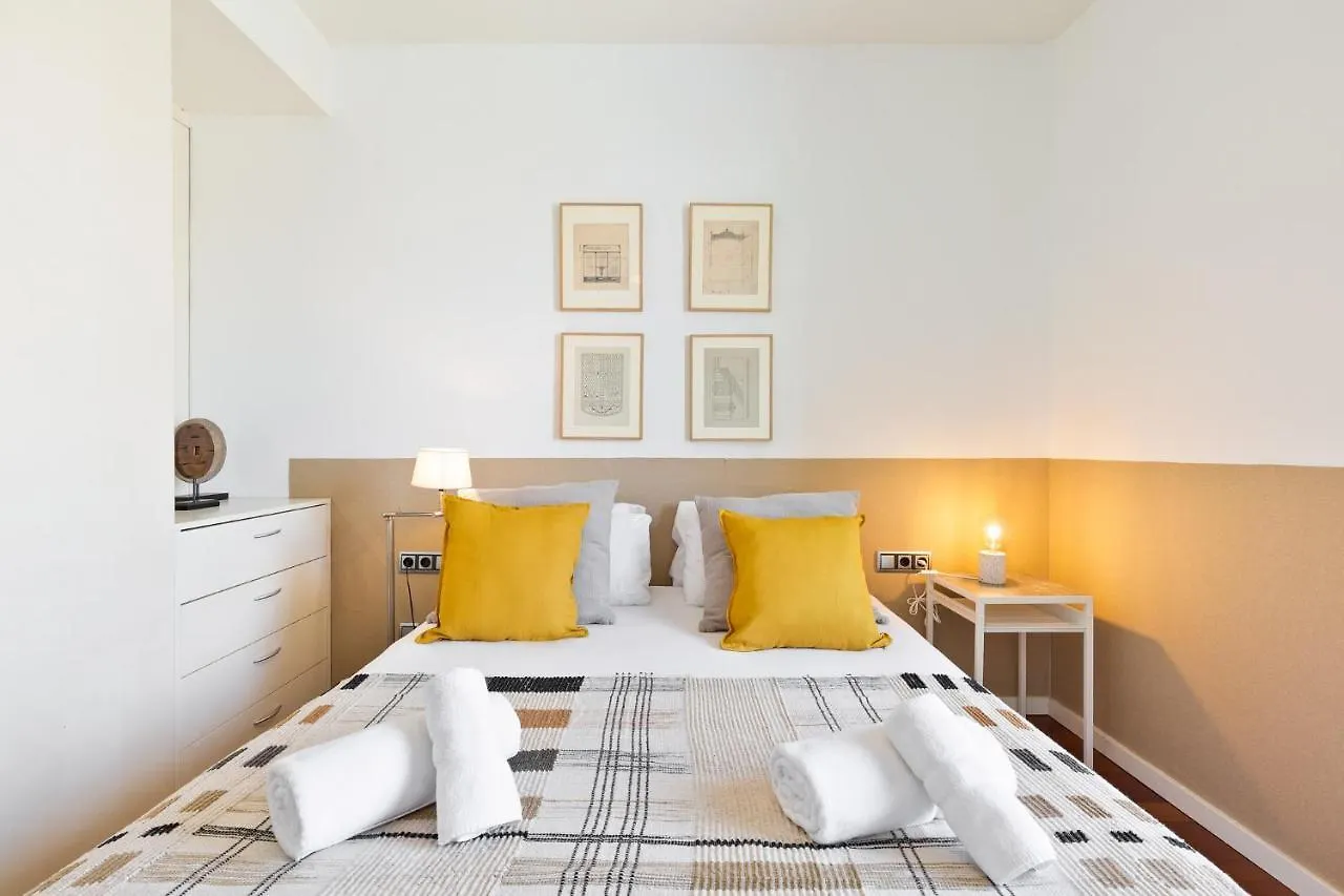 Ola Living Plaza Catalunya Apartment Barcelona Spain