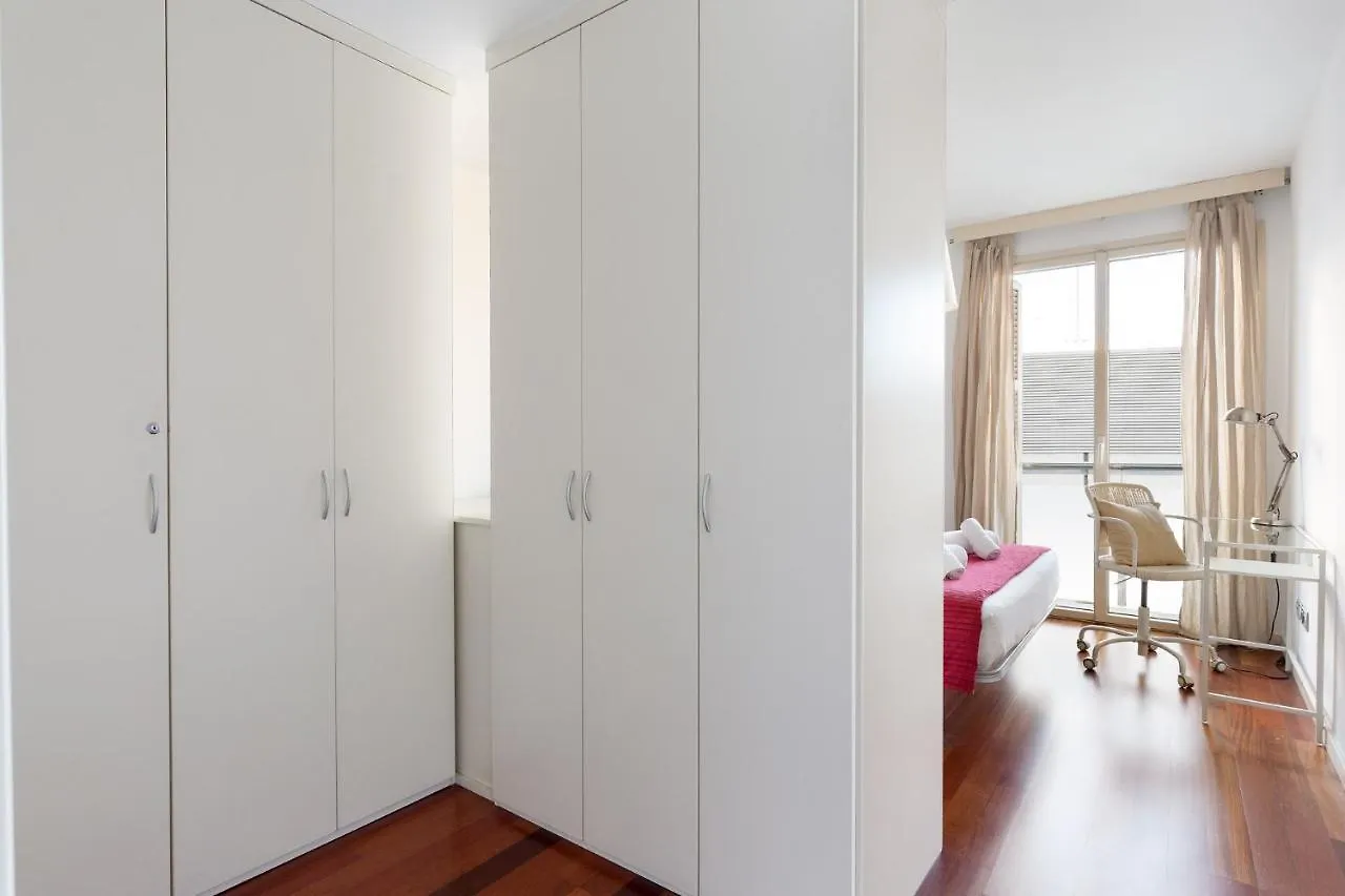Ola Living Plaza Catalunya Apartment Barcelona 0*,